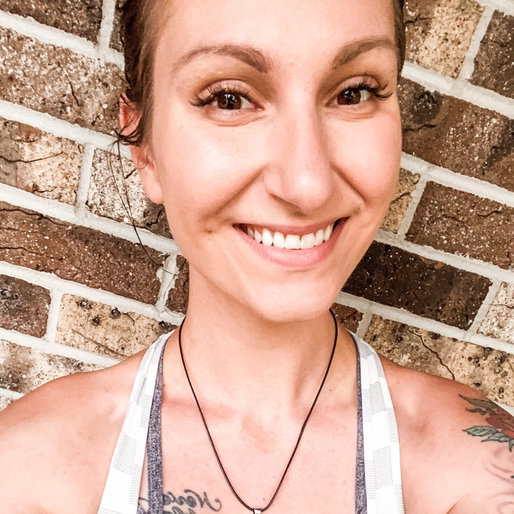 ✨ Meet your Posher, Jules! ✨